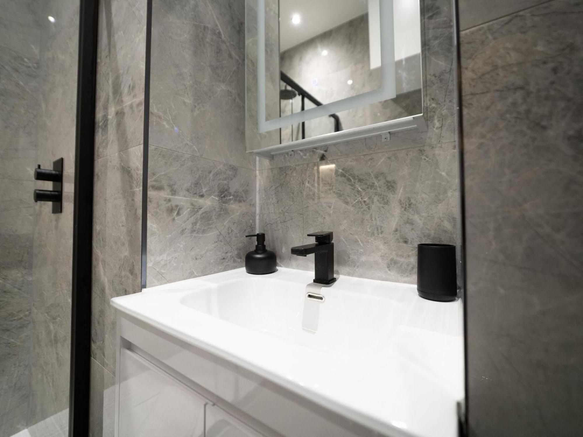 One And Two Bedroom Apartments Near Holloway Train Station By Belvilla London Eksteriør billede